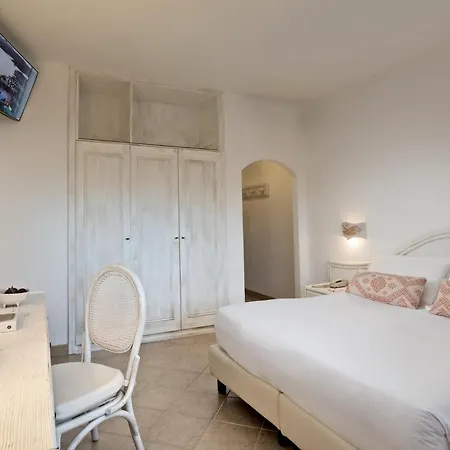 Gabbiano Azzurro & 4* Golfo Aranci