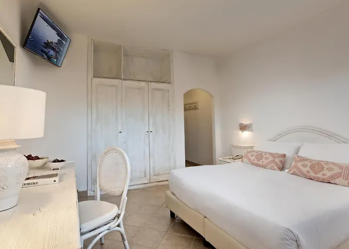 Gabbiano Azzurro & 4* Golfo Aranci